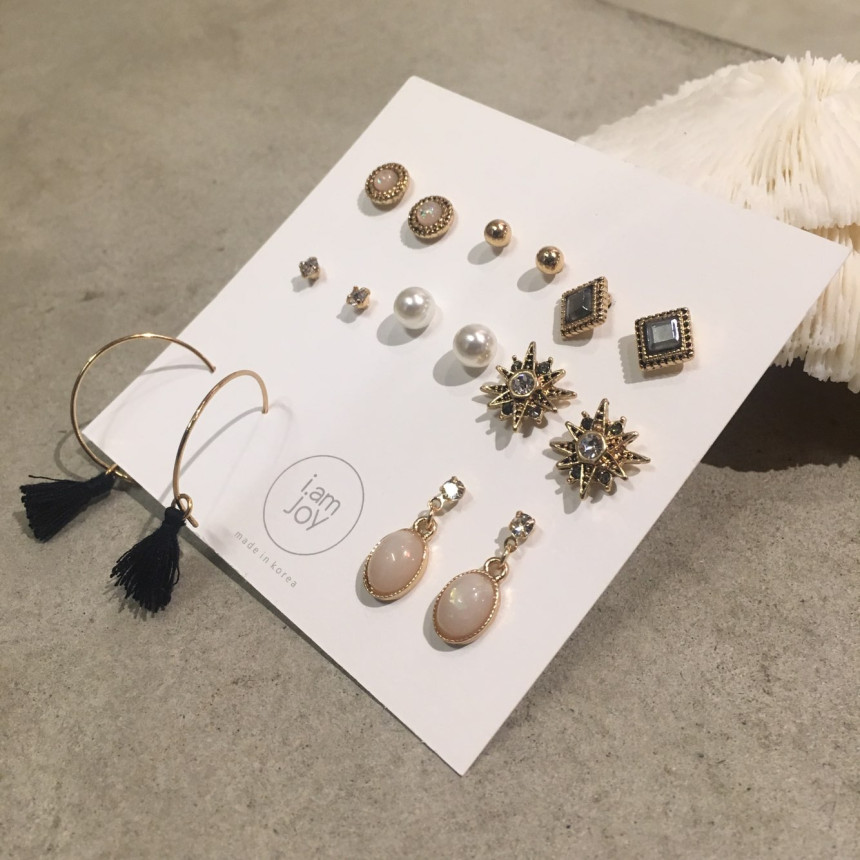 <b><p>Cure Antique 16 pieces set earring Drop un</p></b><b><p>クウィレ アンティーク 16ピース セット イヤリング ドロップ ユニ スタイリッシュルック</p></b><br /><br /><p align='center'>