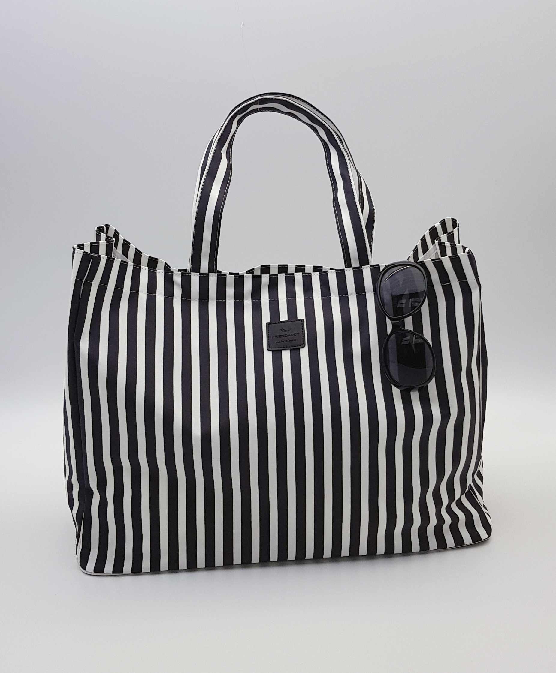 <b><p>Fran Daddy Fucking Waterproof Beach Bag XL</p></b><b><p>フランダディー水気すっぽり抜ける防水ビーチバッグXLバッグ水遊びウォーターパークバカンスビッグサイズ</p></b><br /><br /><p align='center'>