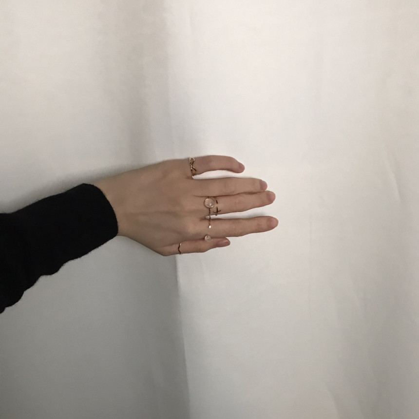 <b><p>Vail stone ring 6 sets Stylish Femi otial</p></b><b><p>ガイル 原石 リング 6セット 魅力のあるスタ フェミニンな感性ムード ヨリヨリじ</p></b><br /><br /><p align='center'>