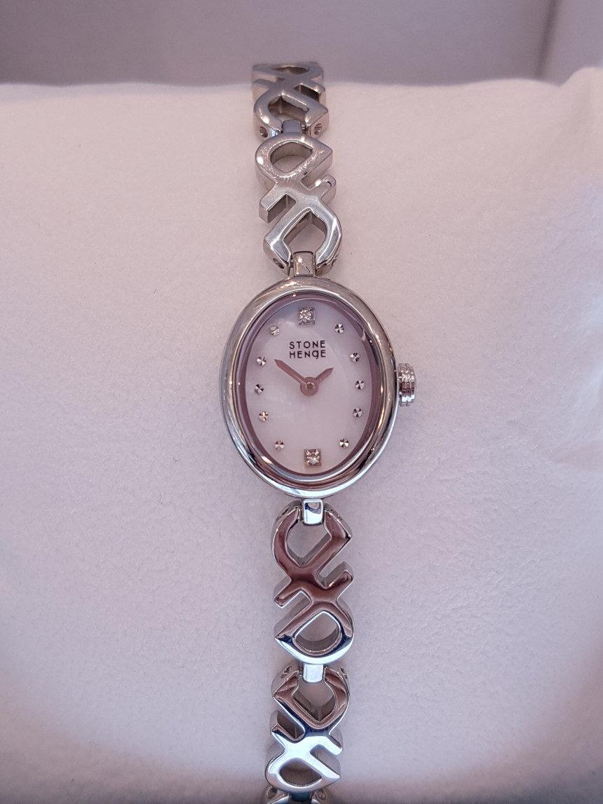 <b><p>Stonehenge SHe White metal watch S0209</p></b><b><p>ストーンヘンジ 彼女 ホワイトメタル時計 S0209</p></b><br /><br /><p align='center'>