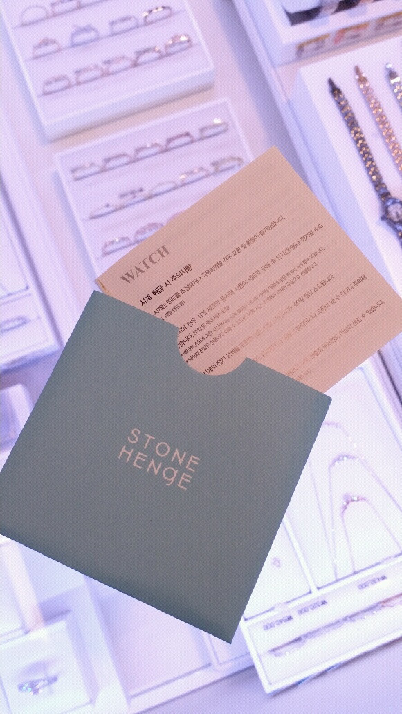 <b><p>Stonehenge SHe White metal watch S0209</p></b><b><p>ストーンヘンジ 彼女 ホワイトメタル時計 S0209</p></b><br /><br /><p align='center'>