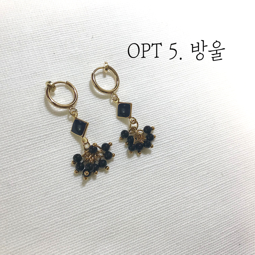 <b><p>Unbrained ears rg 26 species set Simple Drop</p></b><b><p>ない開けた耳 リング グィチ 26種 セット 耳はイヤ シンプルな ドロップ アンティーク</p></b><br /><br /><p align='center'>