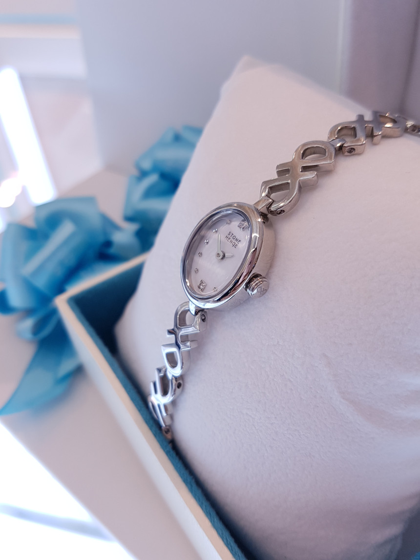 <b><p>Stonehenge SHe White metal watch S0209</p></b><b><p>ストーンヘンジ 彼女 ホワイトメタル時計 S0209</p></b><br /><br /><p align='center'>