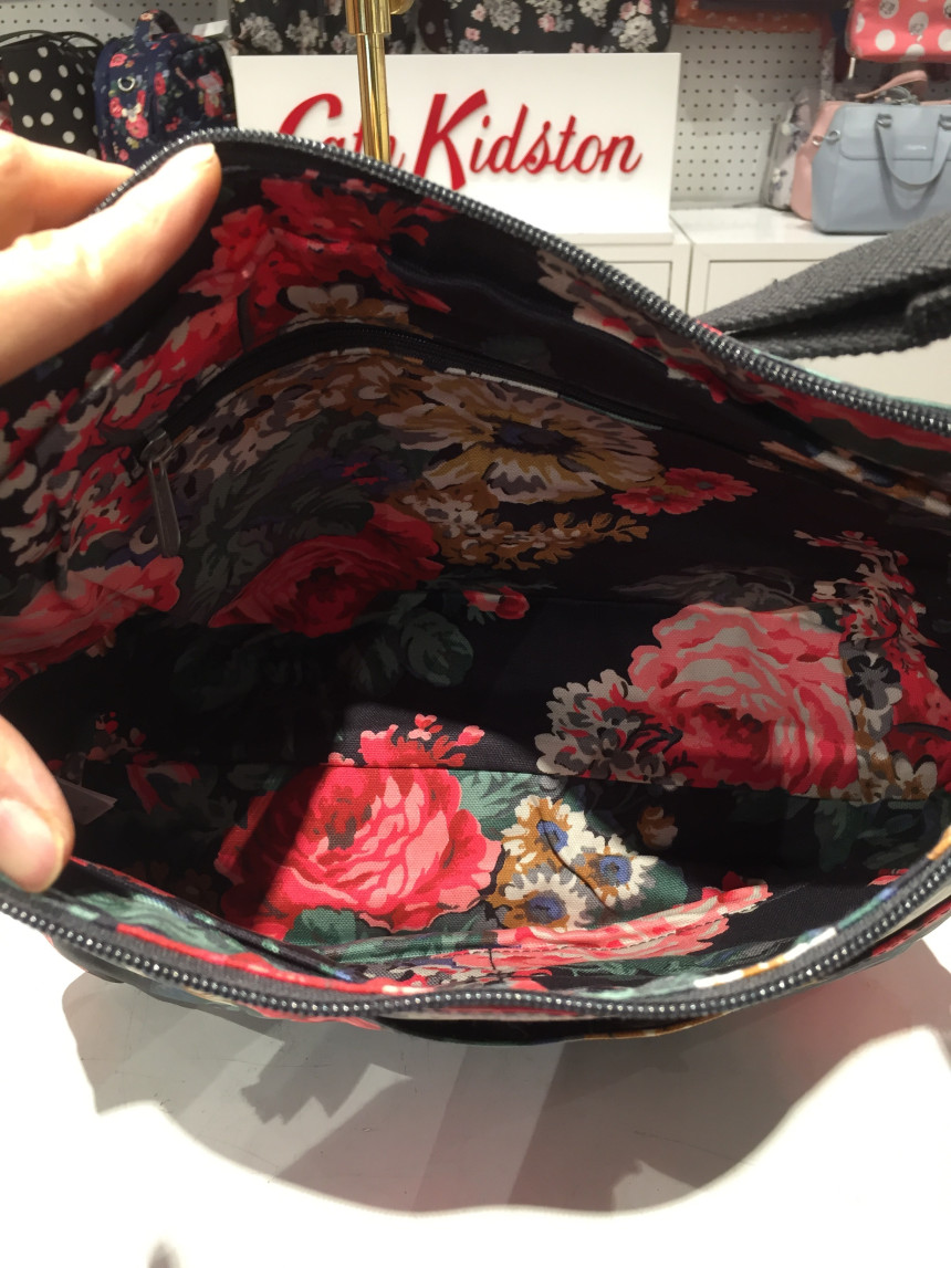 <b><p>Cath Kidston All Day Bag BB538435 Modern,</p></b><b><p>キャス・キッドソンオールデイバックBB538435すっきり高級感モダンな 깔끔한</p></b><br /><br /><p align='center'>