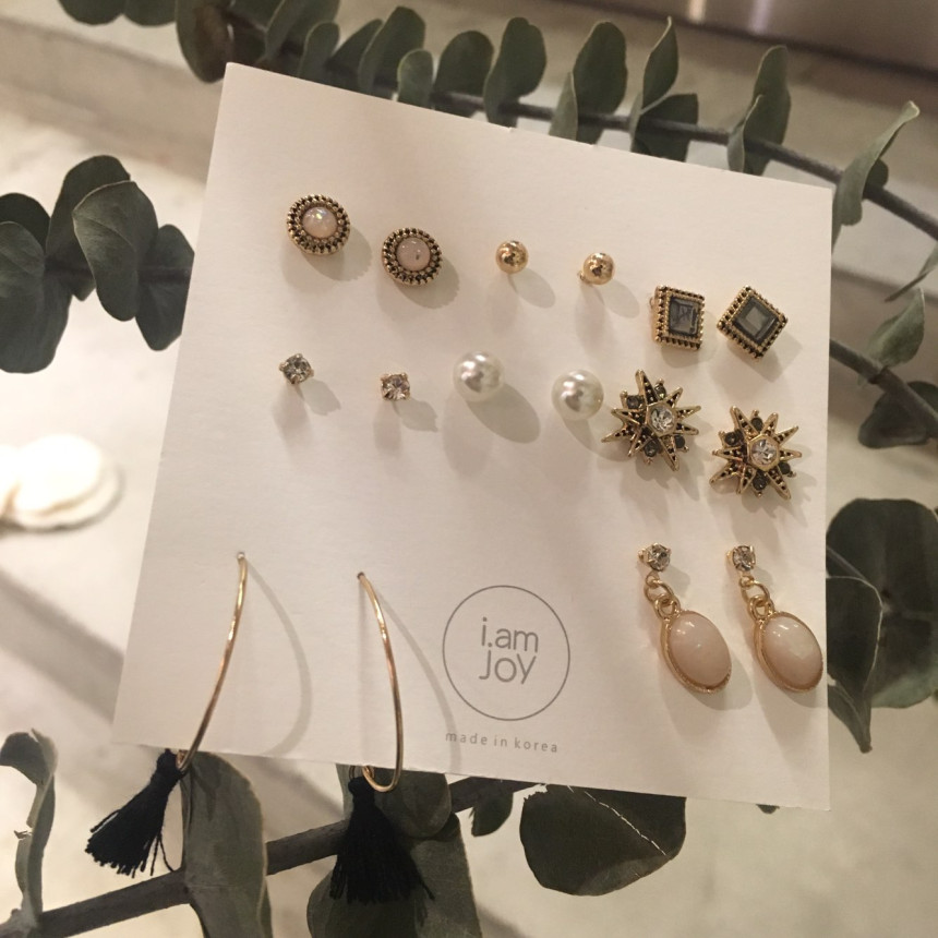 <b><p>Cure Antique 16 pieces set earring Drop un</p></b><b><p>クウィレ アンティーク 16ピース セット イヤリング ドロップ ユニ スタイリッシュルック</p></b><br /><br /><p align='center'>