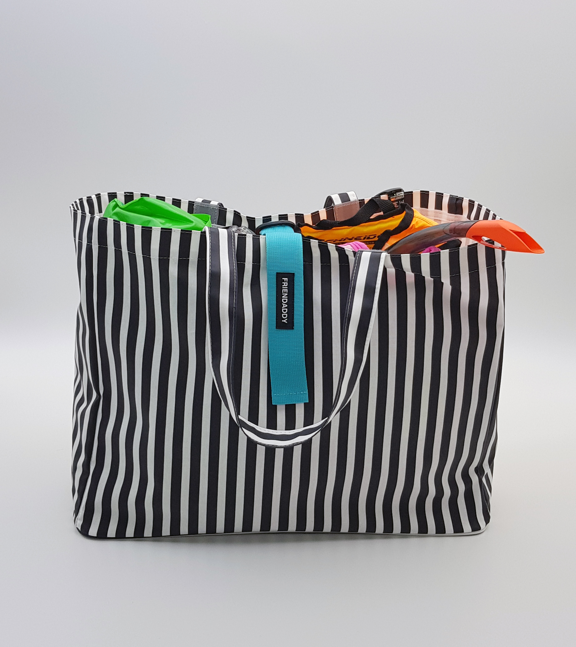 <b><p>Fran Daddy Fucking Waterproof Beach Bag XL</p></b><b><p>フランダディー水気すっぽり抜ける防水ビーチバッグXLバッグ水遊びウォーターパークバカンスビッグサイズ</p></b><br /><br /><p align='center'>