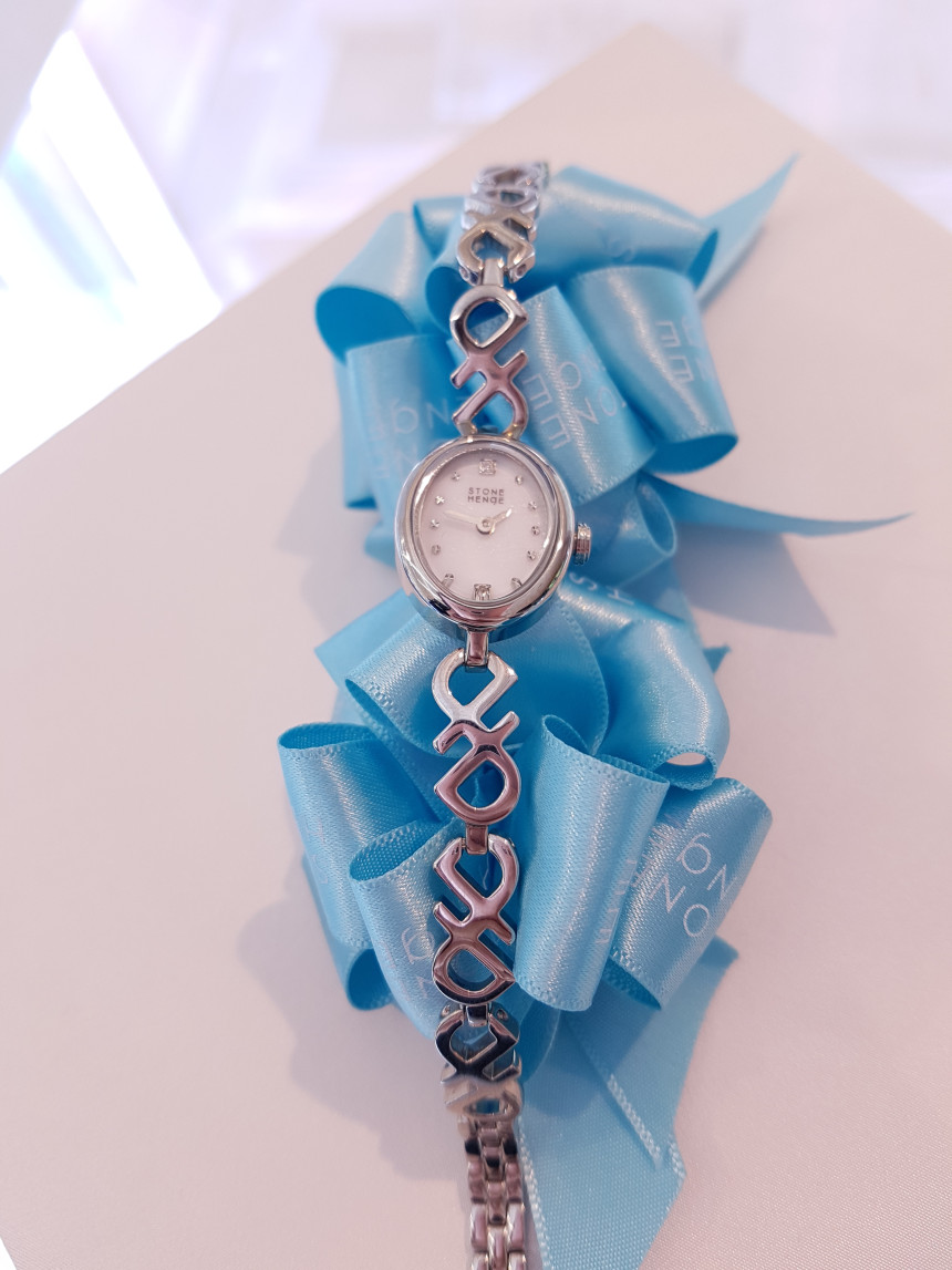 <b><p>Stonehenge SHe White metal watch S0209</p></b><b><p>ストーンヘンジ 彼女 ホワイトメタル時計 S0209</p></b><br /><br /><p align='center'>