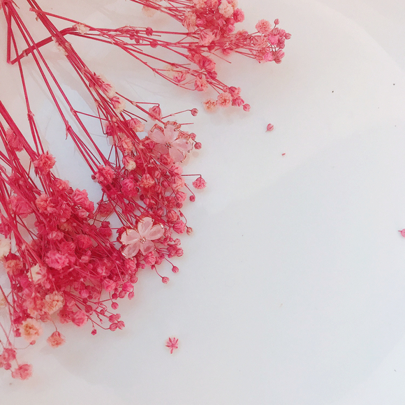 <b><p>Cherry tree State flutt eaing</p></b><b><p>桜の花が 与える ときめき イヤリング</p></b><br /><br /><p align='center'>