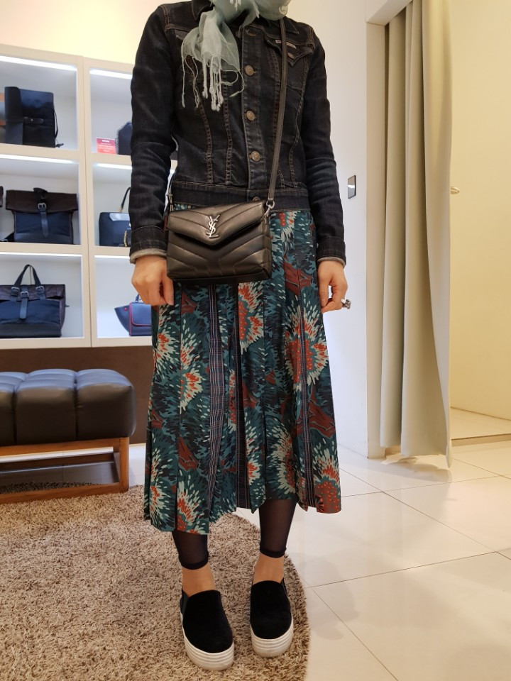 <b><p>Laurent YSL Monogram Ro Mini Shoulder Strip</p></b><b><p>サンローランYSLモノグラムルミニショルダーストリップブラック467072-DV706-1000</p></b><br /><br /><p align='center'>