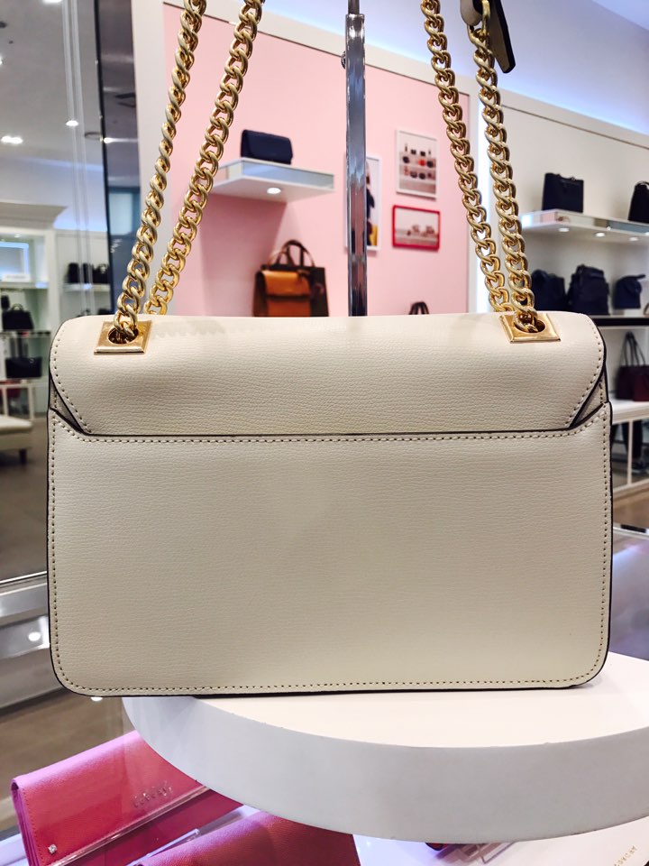 <b><p>Love Cat Double Emmytino Shlder Bag WIS2S002IV</p></b><b><p>ロブケトダブルエム一馬ティーノショルダーバッグWIS2S002IV</p></b><br /><br /><p align='center'>