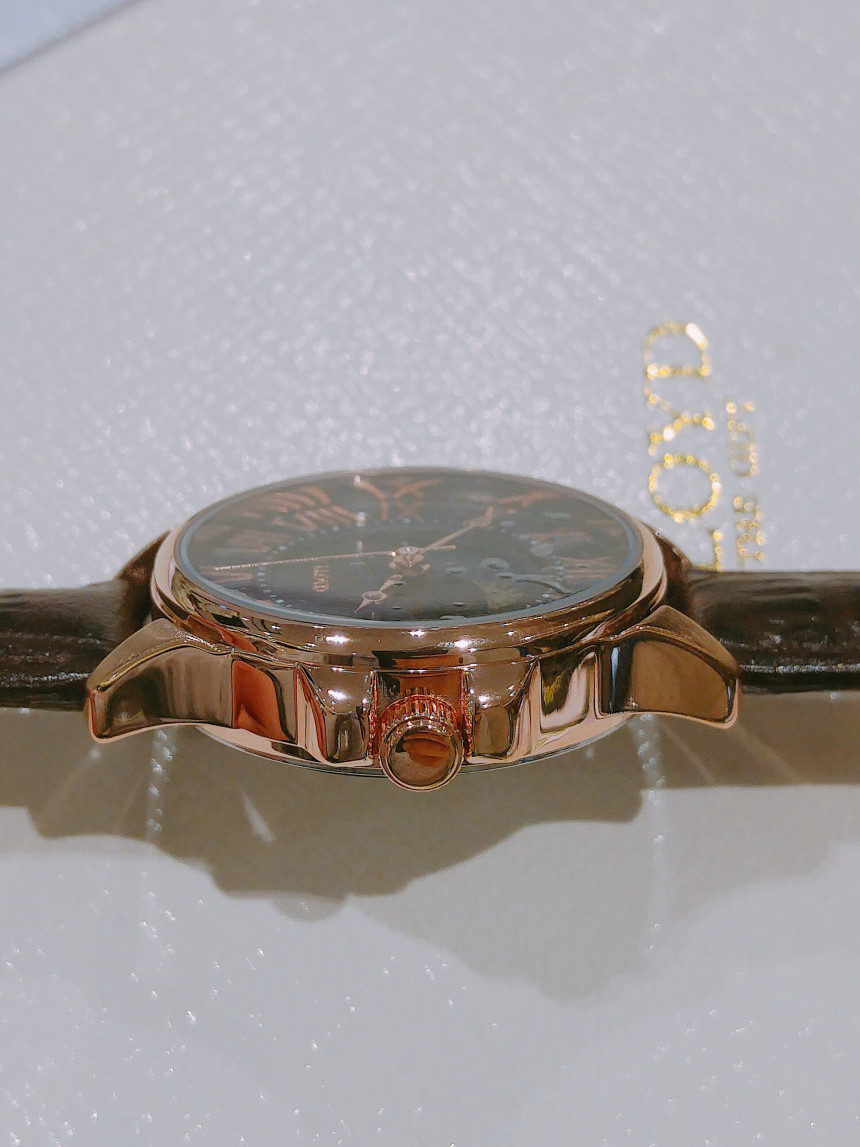 <b><p>Lloyd New Moon Phase couple ather cck LL2M16C14RSR</p></b><b><p>ロイド ニュームーンフェイズ カップル レザー 時計 LL2M16C14RSR 男</p></b><br /><br /><p align='center'>