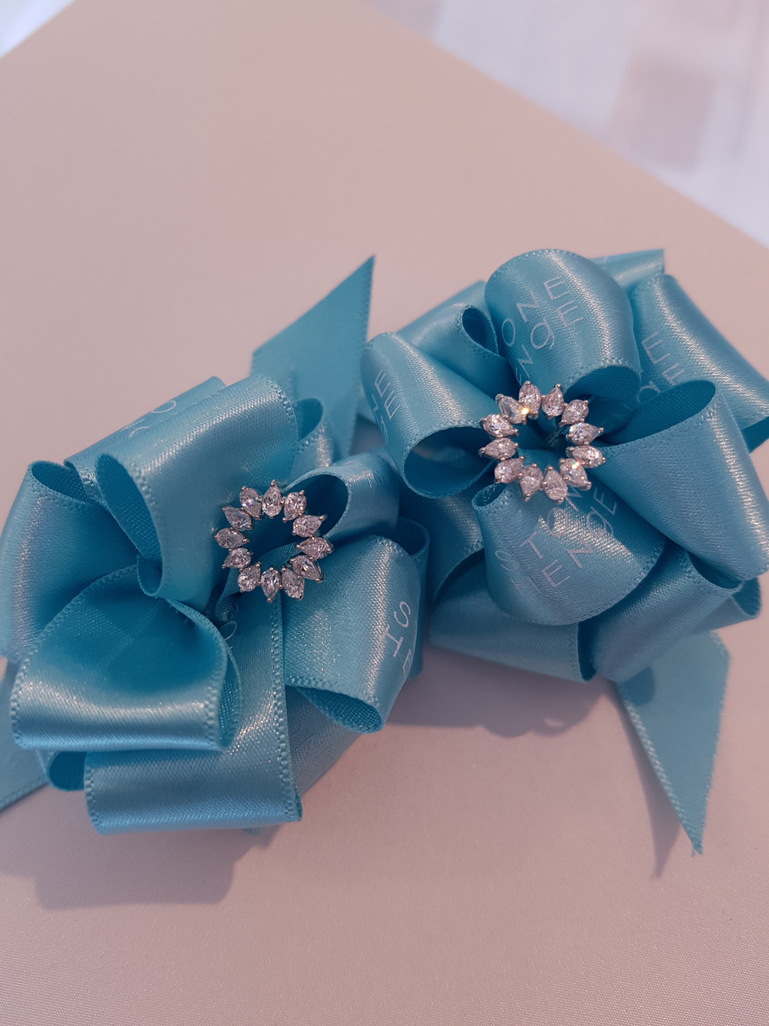 <b><p>Stonehenge silver earri K0534 Female coordinati</p></b><b><p>ストーンヘンジ シルバー イヤリング K0534 女性コーディネート デルック ワンピースによく似合</p></b><br /><br /><p align='center'>