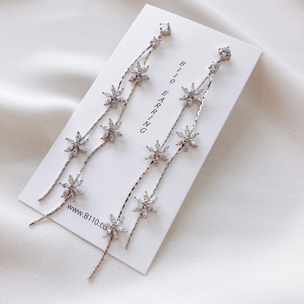 <b><p>18’s Special Offers Mary Rose flow Drop Erings</p></b><b><p>18歳 特価 メアリーローズ フラワー ドロップイヤリング コレクション 3タイプ</p></b><br /><br /><p align='center'>