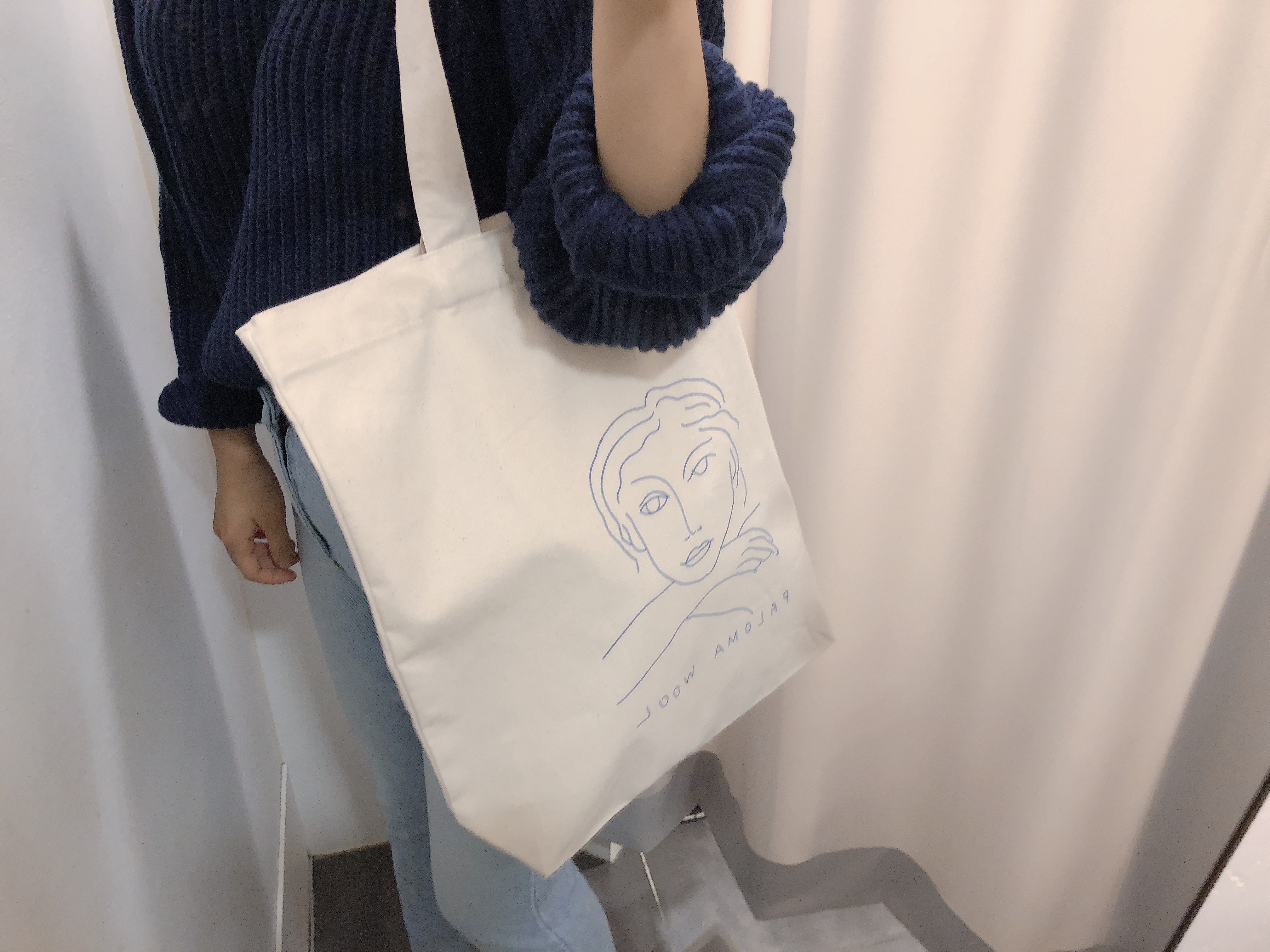 <b><p>Drawing Illusttion Woman face Eco Bag Daily</p></b><b><p>図面イラスト女性の顔エコバッグデイリーバッグショルダーバッグレディースカジュアルバッグコーディネート</p></b><br /><br /><p align='center'>