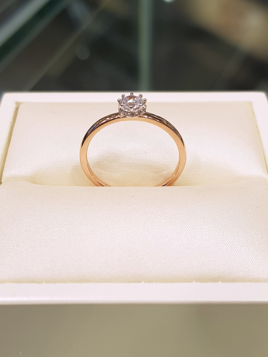 <b><p>Lloyd One cubic Simple Ring LRD16001G</p></b><b><p>ロイド ワンキュービック シンプルリングLRD16001G</p></b><br /><br /><p align='center'>