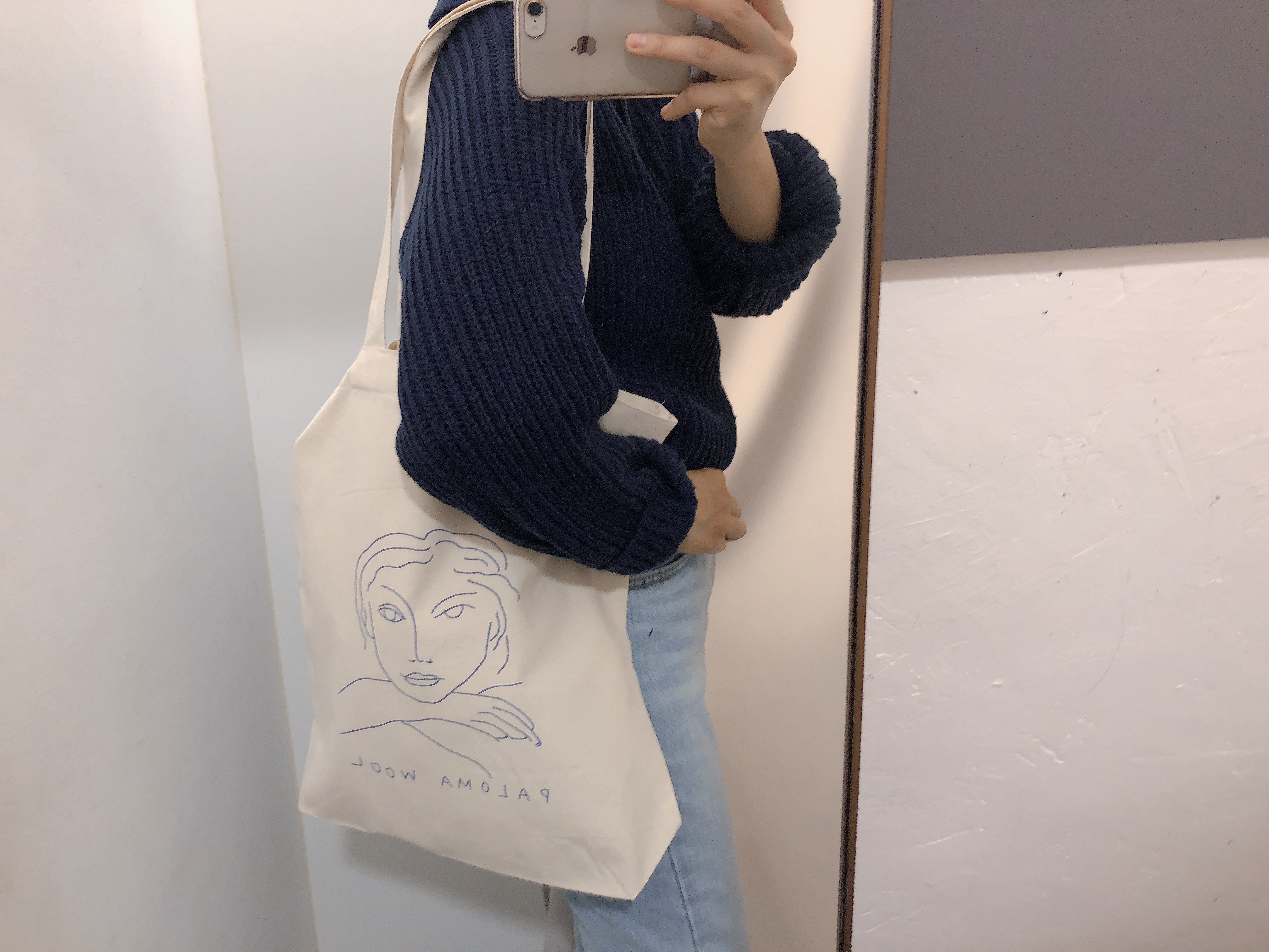 <b><p>Drawing Illusttion Woman face Eco Bag Daily</p></b><b><p>図面イラスト女性の顔エコバッグデイリーバッグショルダーバッグレディースカジュアルバッグコーディネート</p></b><br /><br /><p align='center'>