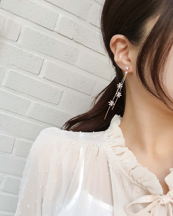 <b><p>18’s Special Offers Mary Rose flow Drop Erings</p></b><b><p>18歳 特価 メアリーローズ フラワー ドロップイヤリング コレクション 3タイプ</p></b><br /><br /><p align='center'>