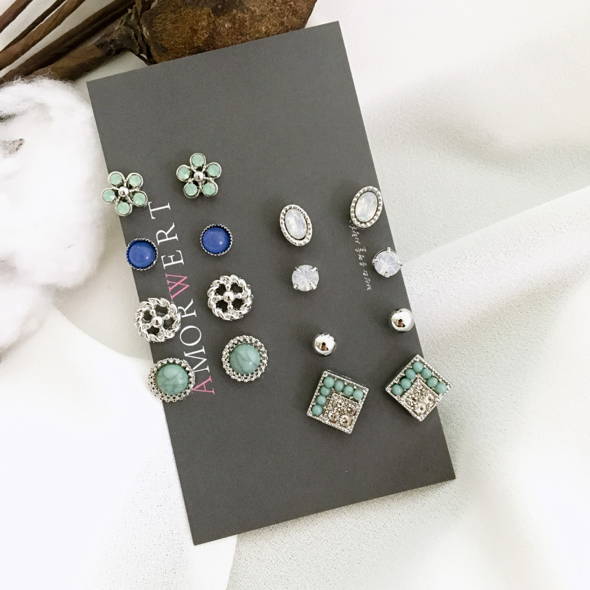 <b><p>16SET daily flower opal Dr earring Feme otion</p></b><b><p>16SET デイリー フラワー オパール ドロップ イヤリング フェミニンな感性ムード</p></b><br /><br /><p align='center'>