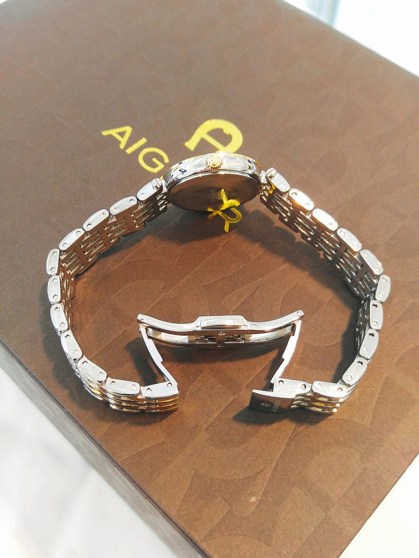 <b><p>Gallery Auck Aign Women's Met Watch A28212</p></b><b><p>ギャラリーオクロック アイグナーレディースメタルウォッチ A28212</p></b><br /><br /><p align='center'>