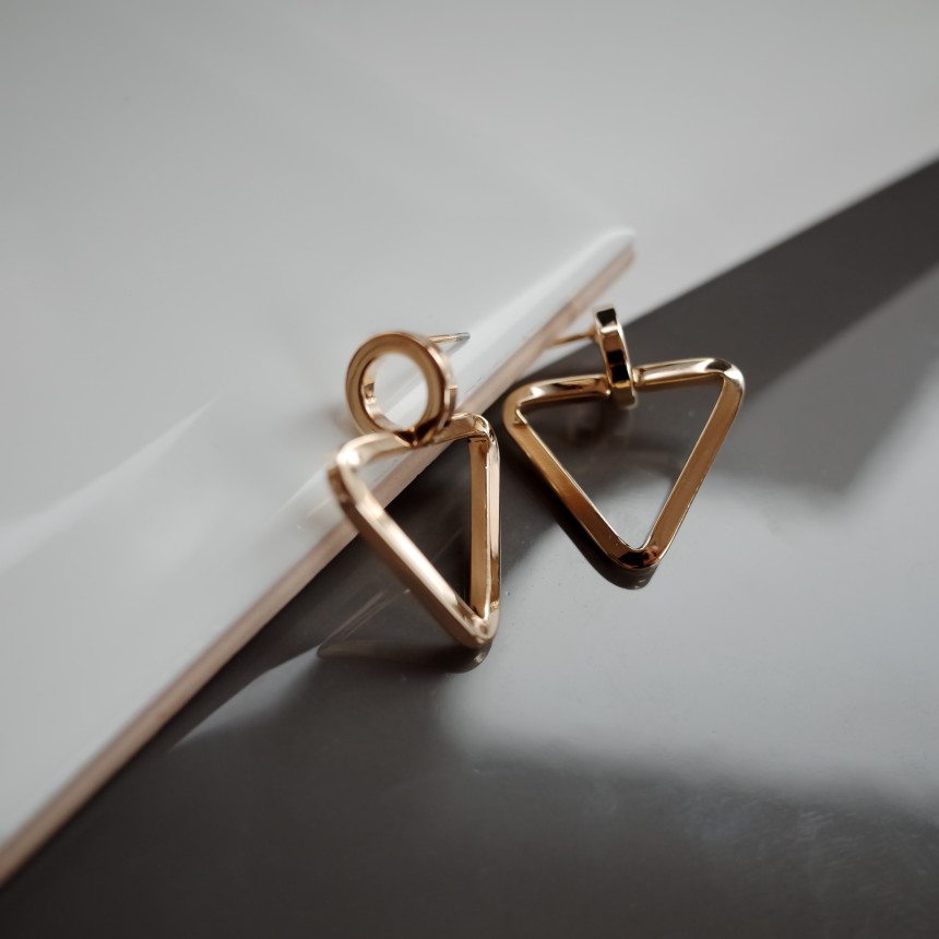 <b><p>triangle Metal ears Ri Bold Round Dbli post</p></b><b><p>三角形 メタルイヤリング ボールドた 丸い 倍増 ポスト モダンな ポイント アクセサリー</p></b><br /><br /><p align='center'>
