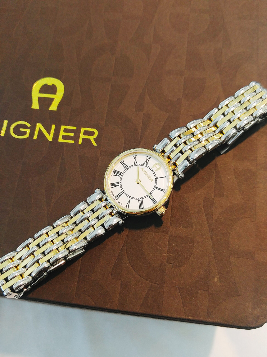 <b><p>Gallery Auck Aign Women's Met Watch A28212</p></b><b><p>ギャラリーオクロック アイグナーレディースメタルウォッチ A28212</p></b><br /><br /><p align='center'>