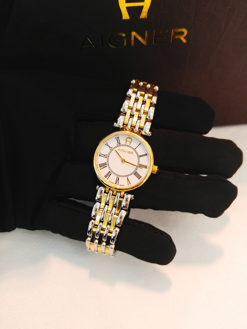 <b><p>Gallery Auck Aign Women's Met Watch A28212</p></b><b><p>ギャラリーオクロック アイグナーレディースメタルウォッチ A28212</p></b><br /><br /><p align='center'>