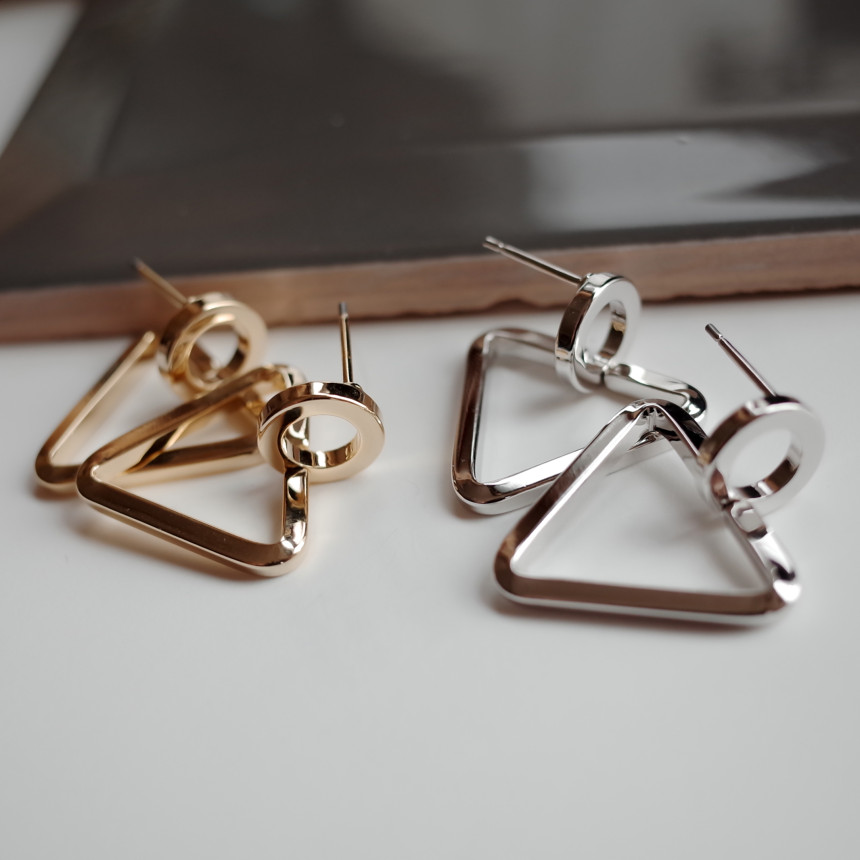 <b><p>triangle Metal ears Ri Bold Round Dbli post</p></b><b><p>三角形 メタルイヤリング ボールドた 丸い 倍増 ポスト モダンな ポイント アクセサリー</p></b><br /><br /><p align='center'>