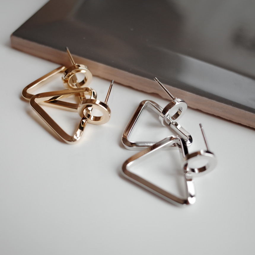 <b><p>triangle Metal ears Ri Bold Round Dbli post</p></b><b><p>三角形 メタルイヤリング ボールドた 丸い 倍増 ポスト モダンな ポイント アクセサリー</p></b><br /><br /><p align='center'>