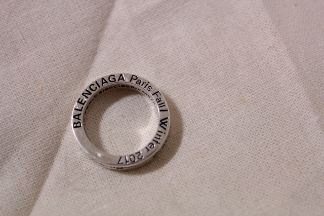 <b><p>Silver 925 Valencia 2017 ring 링 bga sr Fashion</p></b><b><p>シルバー925 2017バレンシアが リング 링アガ 銀指輪 ファッションアイテム</p></b><br /><br /><p align='center'>