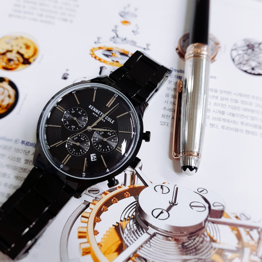 <b><p>Kenneth Cole clock KC15177003 Stylish Bright</p></b><b><p>ケネスコール 時計 KC15177003 スタイリッシュな 華やかなカラー 説得力のアイテム</p></b><br /><br /><p align='center'>