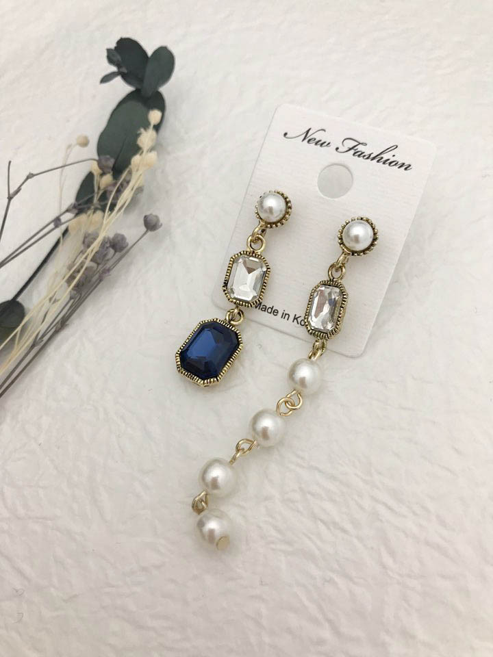 <b><p>Petit Cubic arl Unknown Drop eing female</p></b><b><p>プチ キュービック真珠 オンバル ドロップ イヤリング 女性 お好みの良いの クラシグ</p></b><br /><br /><p align='center'>