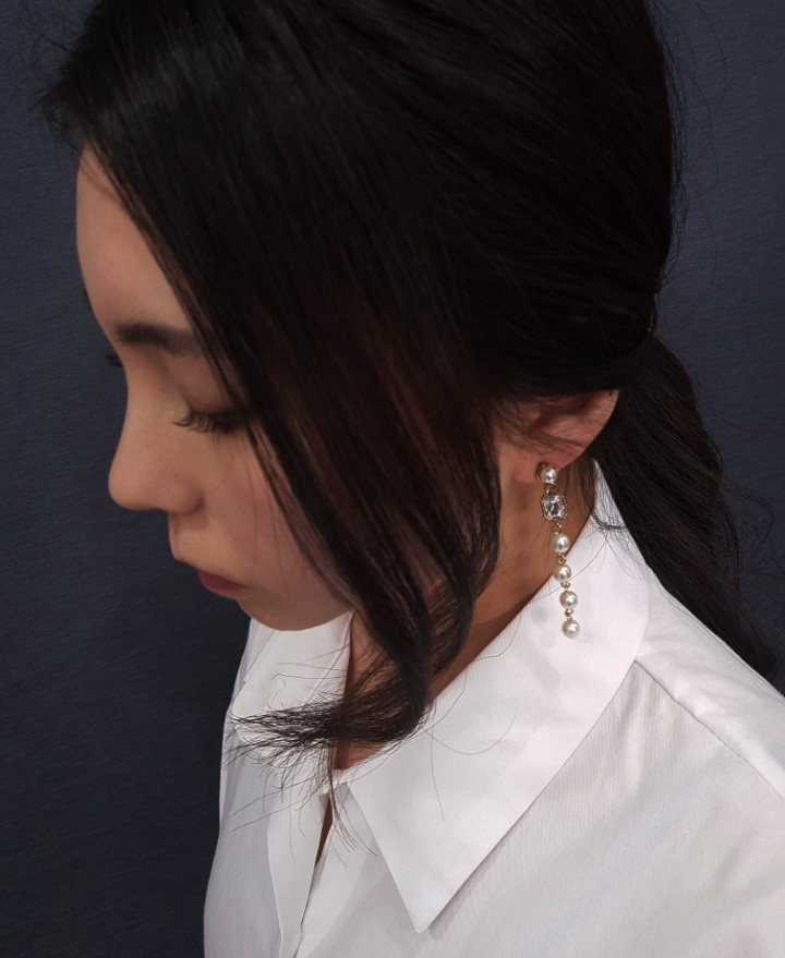 <b><p>Petit Cubic arl Unknown Drop eing female</p></b><b><p>プチ キュービック真珠 オンバル ドロップ イヤリング 女性 お好みの良いの クラシグ</p></b><br /><br /><p align='center'>