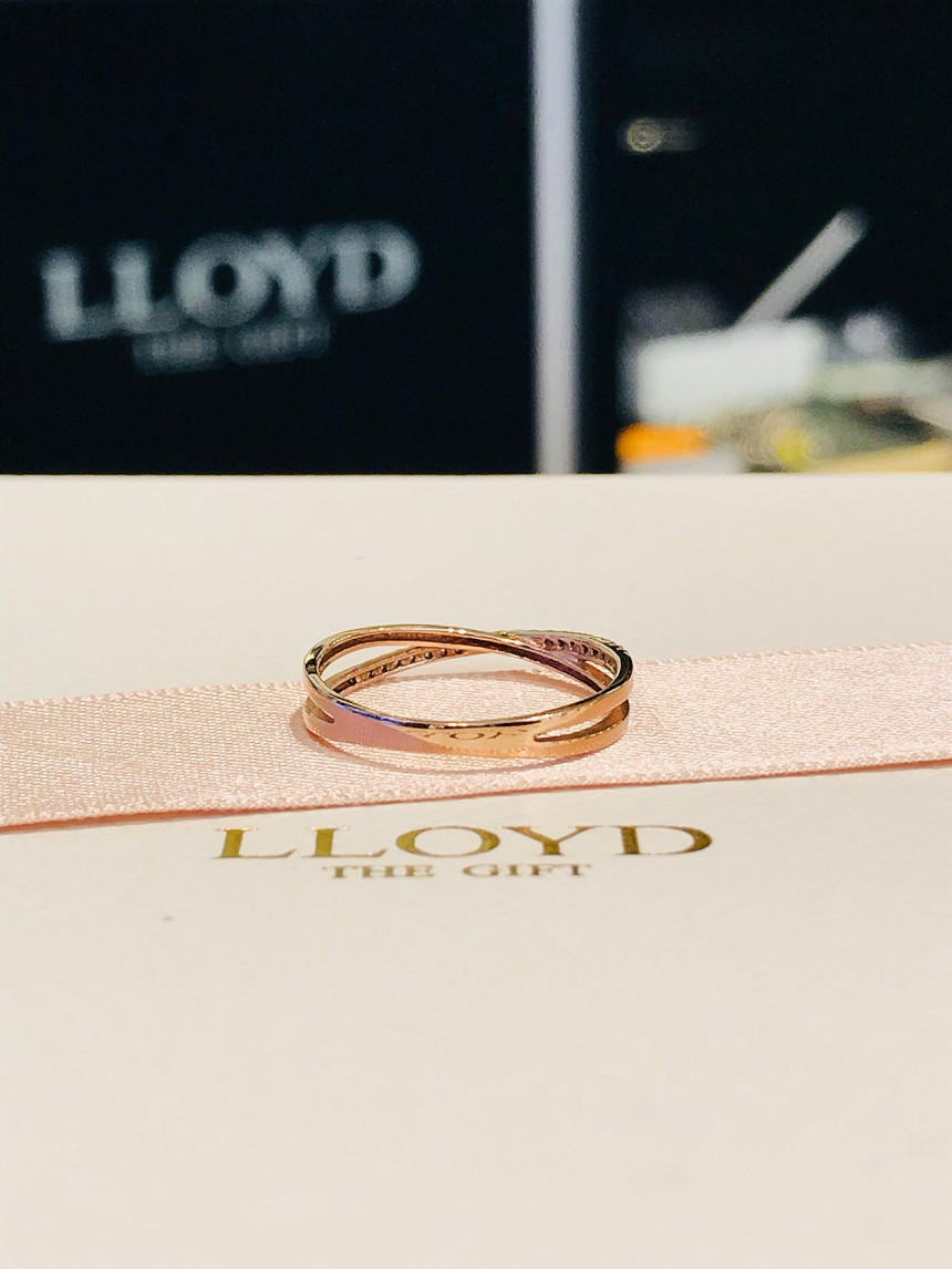 <b><p>Lloyd X cross Women's rings LRT14058T</p></b><b><p>ロイド Xの クロス 女性のリング LRT14058T 10代 記念日 ガールフレンド</p></b><br /><br /><p align='center'>