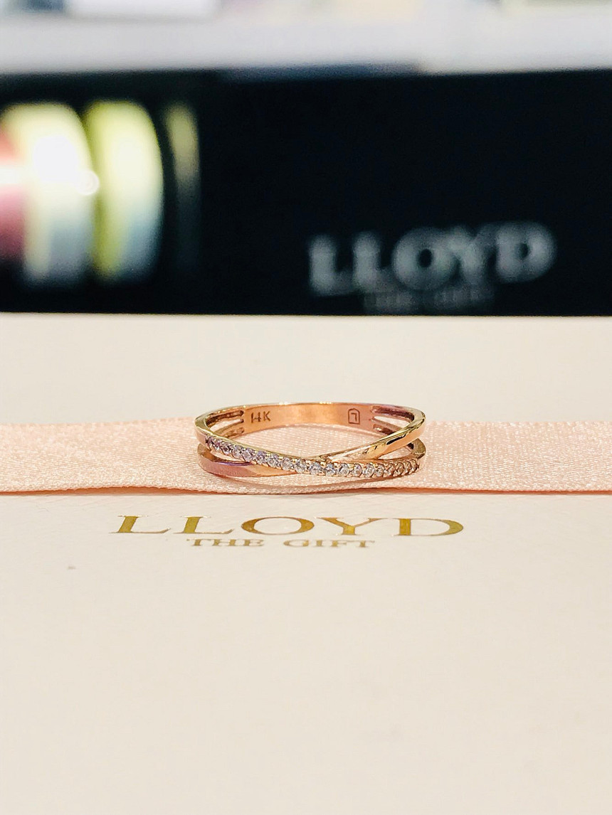 <b><p>Lloyd X cross Women's rings LRT14058T</p></b><b><p>ロイド Xの クロス 女性のリング LRT14058T 10代 記念日 ガールフレンド</p></b><br /><br /><p align='center'>