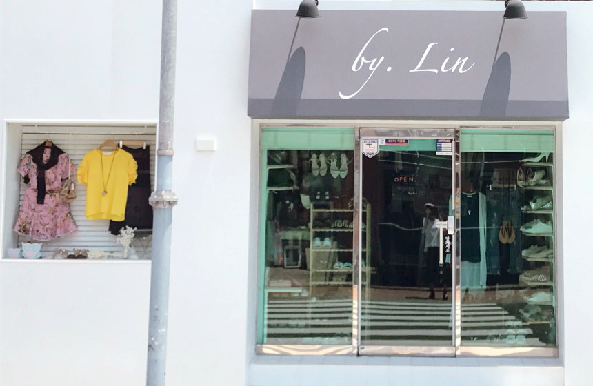 <b><p>Frizzy cushion bb Flat Shoes enamel Korean</p></b><b><p>ほやほや クッション リボン フラットシューズ エナメル 韓国語 プチなデザイン</p></b><br /><br /><p align='center'>