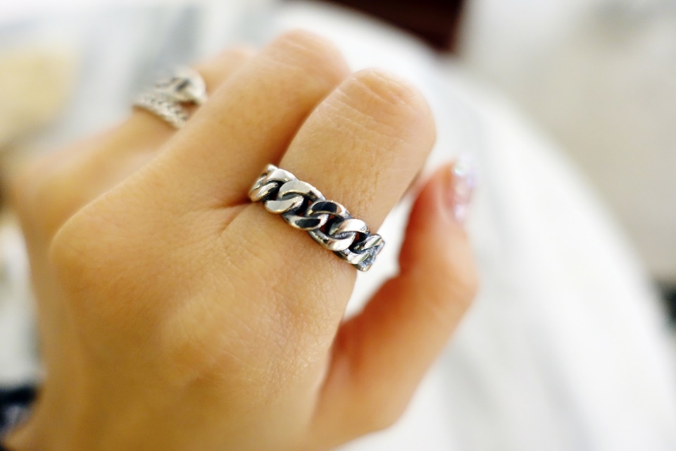 <b><p>Germanium silv chain rg</p></b><b><p>ゲルマニウムシルバーチェーンリング</p></b><br /><br /><p align='center'>