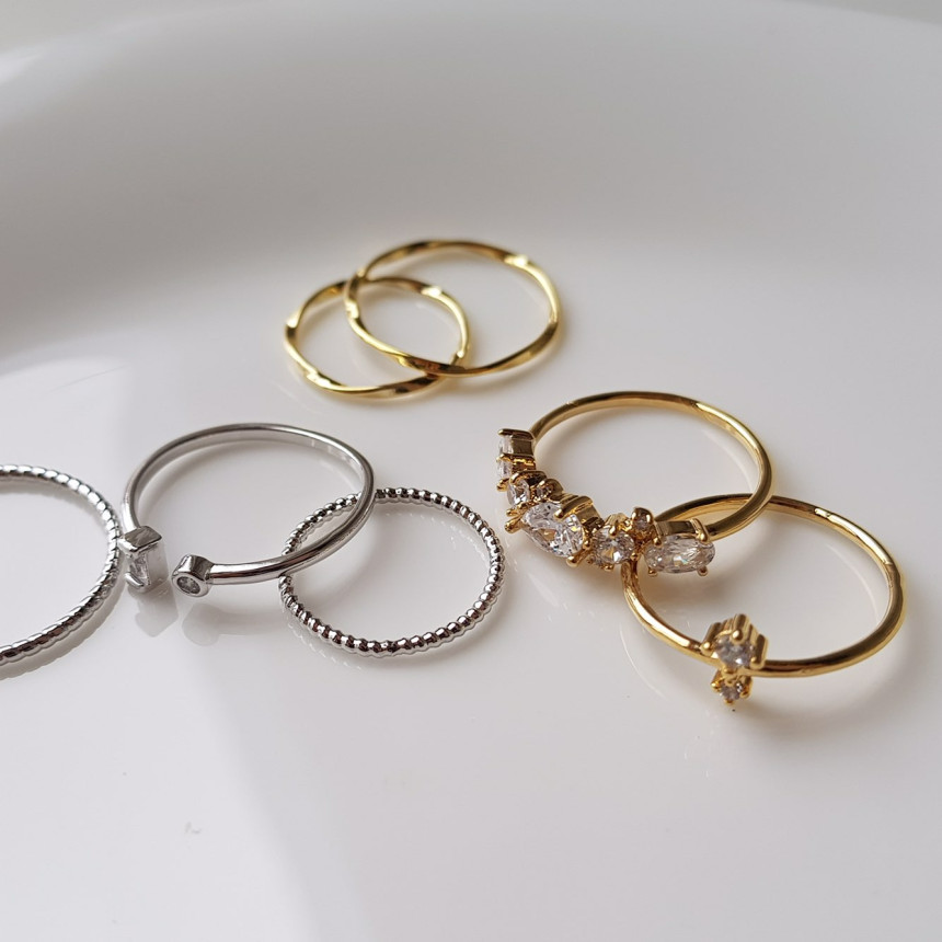 <b><p>Calling cubic gold Silver 7 set Stysh look</p></b><b><p>コーリングキュービック ゴールドシルバー 7 セット スタイリッシュル ユニーク</p></b><br /><br /><p align='center'>