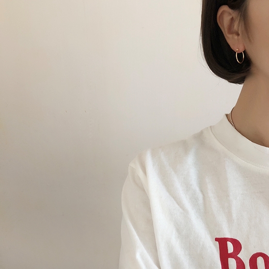 <b><p>Jubley simp earring titanium vge Silver pot</p></b><b><p>ユムアセンブリ シンプル イヤリング チタン ヴィンテージ シルバー ポイント 流行</p></b><br /><br /><p align='center'>