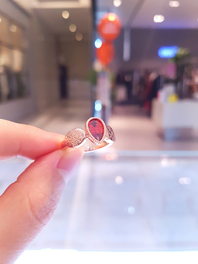 <b><p>Musel zz water drop gmanium ring omgr0563</p></b><b><p>ミュジェル ムゼル 水滴 ゲルマニウム リング omgr0563 健康 ギフトとして良い</p></b><br /><br /><p align='center'>