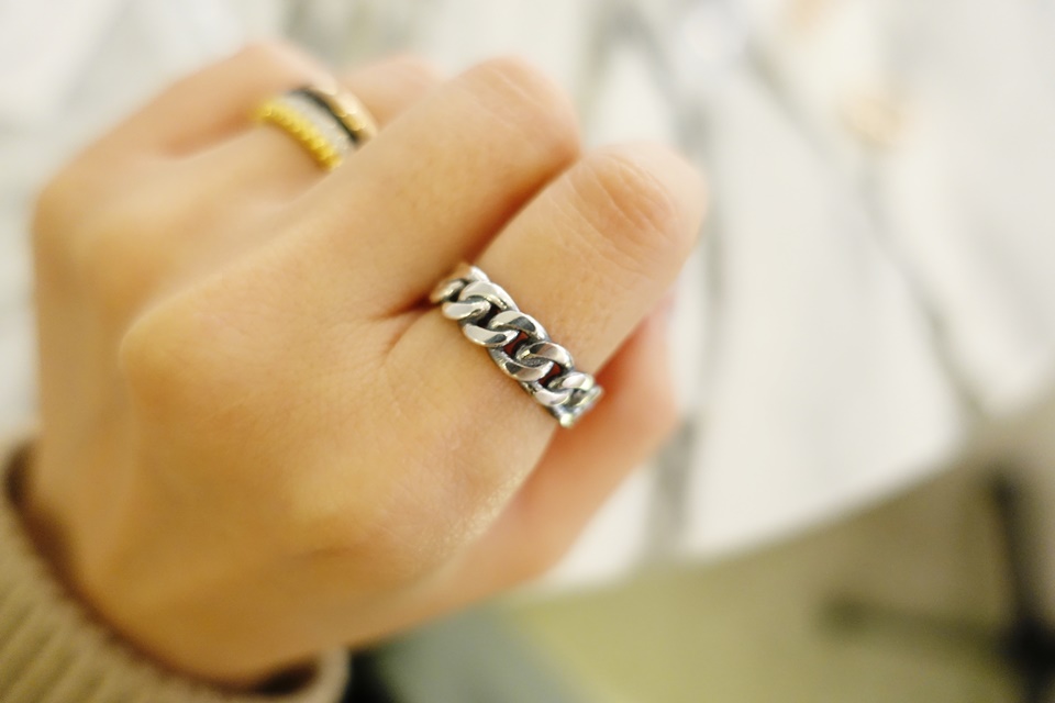 <b><p>Germanium silv chain rg</p></b><b><p>ゲルマニウムシルバーチェーンリング</p></b><br /><br /><p align='center'>