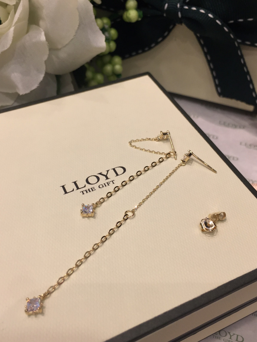 <b><p>Lloyd 2WAY Chain drop earrgs LPSH2005 Pisien</p></b><b><p>ロイド 2WAY チェーンドロップピアス LPSH2005 パリジエンこと 代の女性</p></b><br /><br /><p align='center'>