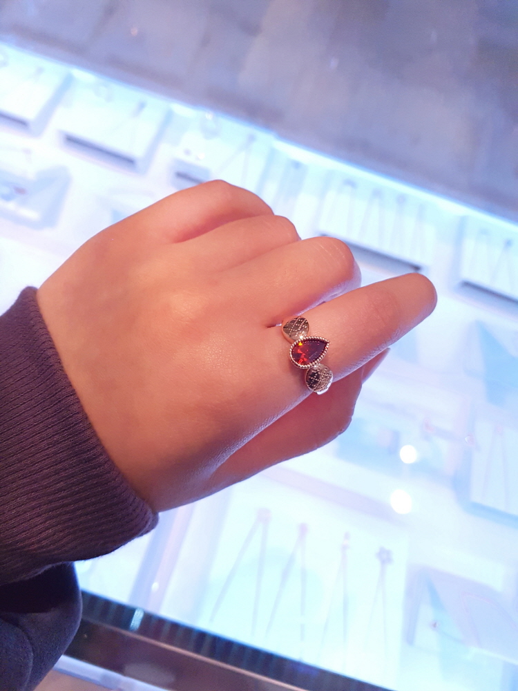 <b><p>Musel zz water drop gmanium ring omgr0563</p></b><b><p>ミュジェル ムゼル 水滴 ゲルマニウム リング omgr0563 健康 ギフトとして良い</p></b><br /><br /><p align='center'>