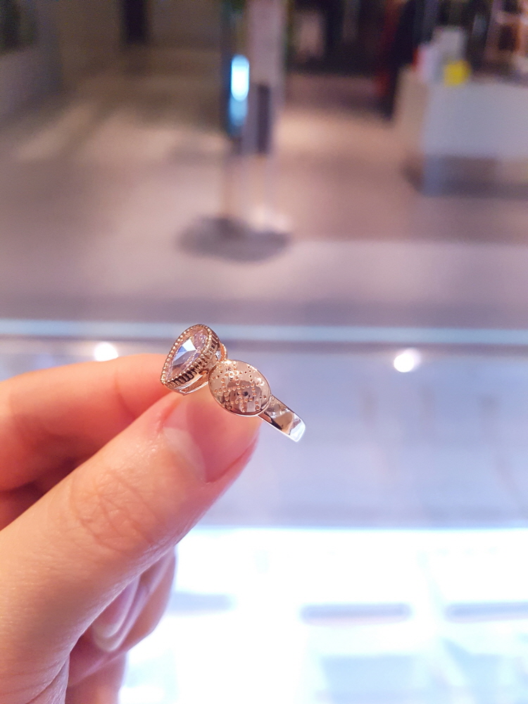 <b><p>Musel zz water drop gmanium ring omgr0563</p></b><b><p>ミュジェル ムゼル 水滴 ゲルマニウム リング omgr0563 健康 ギフトとして良い</p></b><br /><br /><p align='center'>