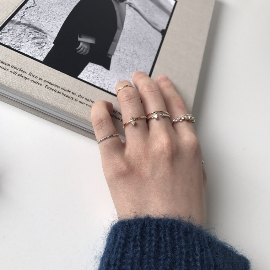 <b><p>Calling cubic gold Silver 7 set Stysh look</p></b><b><p>コーリングキュービック ゴールドシルバー 7 セット スタイリッシュル ユニーク</p></b><br /><br /><p align='center'>