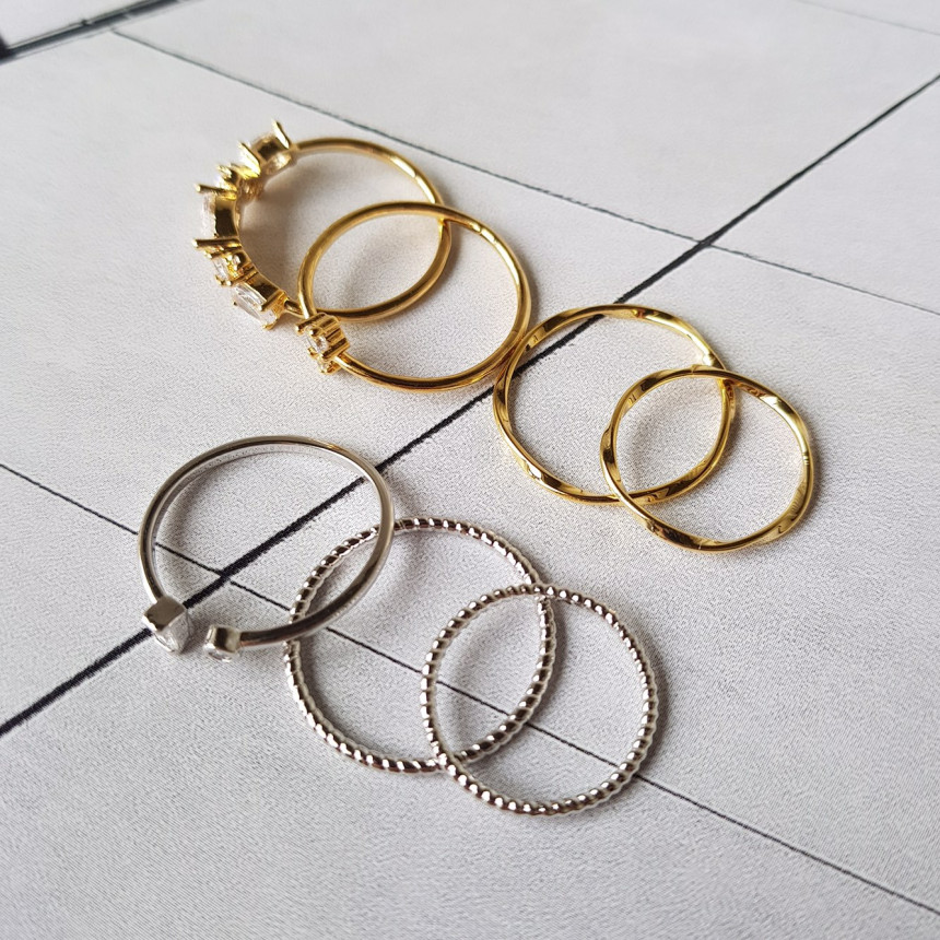 <b><p>Calling cubic gold Silver 7 set Stysh look</p></b><b><p>コーリングキュービック ゴールドシルバー 7 セット スタイリッシュル ユニーク</p></b><br /><br /><p align='center'>