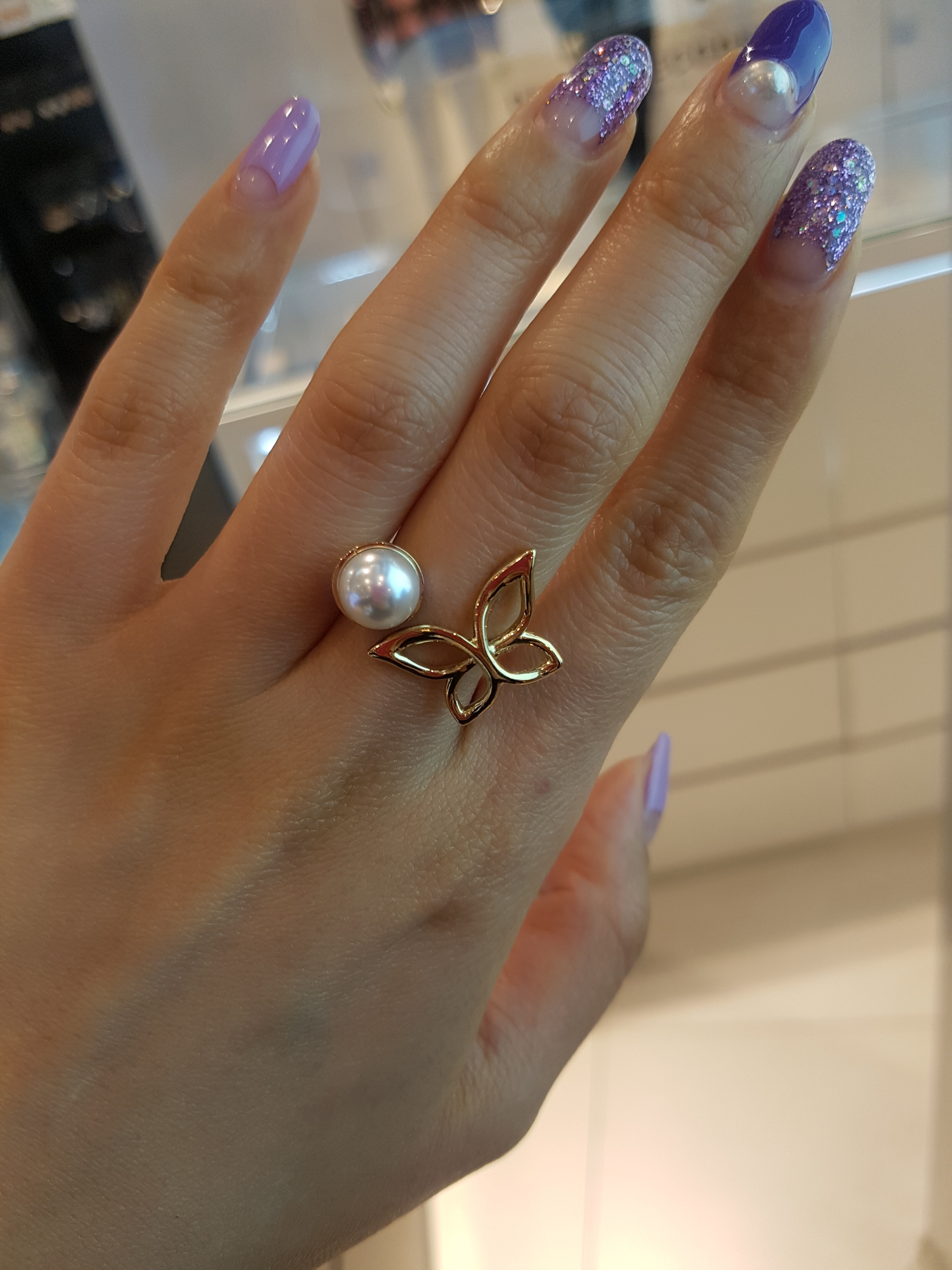 <b><p>Pilgrim Pearl butterfly Ring K1173-2034</p></b><b><p>ピルグリム 真珠 蝶 リングK1173-2034</p></b><br /><br /><p align='center'>