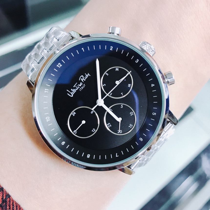 <b><p>Valentino Rudy clock VR305 BKWT Dan te ok</p></b><b><p>バレンチノルディ 時計 VR305 BKWT ダンーな デートルック 豪華な シンプルな</p></b><br /><br /><p align='center'>