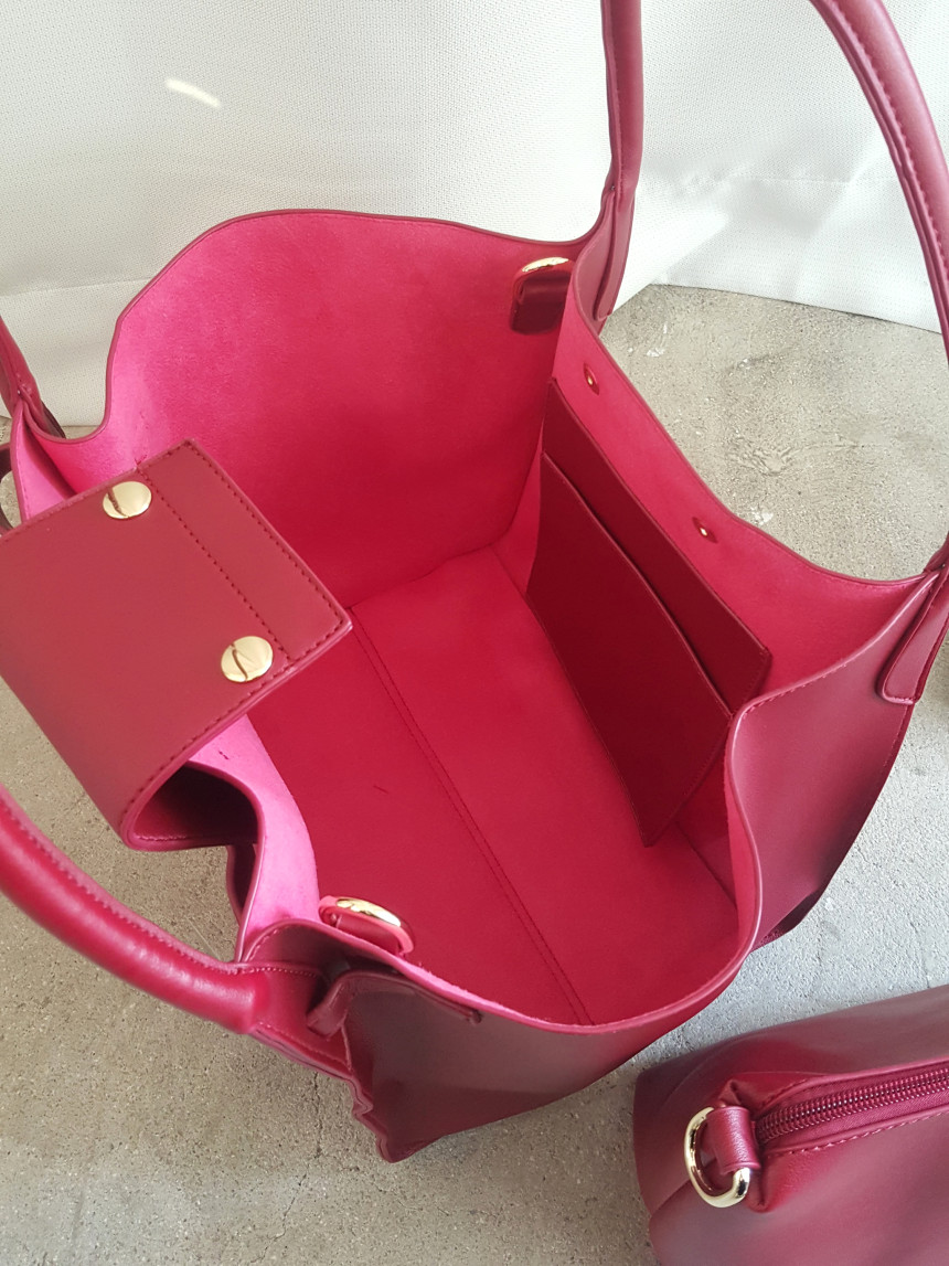 <b><p>Clooney twenties female younger Missy Lk</p></b><b><p>無排クルーニー20代の女性若いズームマミクロルックビッグバッグバケットバッグ外出ルックコーディネート</p></b><br /><br /><p align='center'>