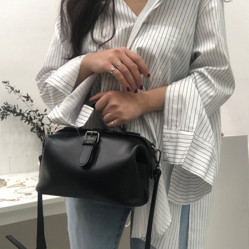 <b><p>Daily buckle ba Women's coordination 20</p></b><b><p>デイリーバックルバック女性コーディネート20代の春やすい洗練されたモダンなファッション整頓されたルッ</p></b><br /><br /><p align='center'>