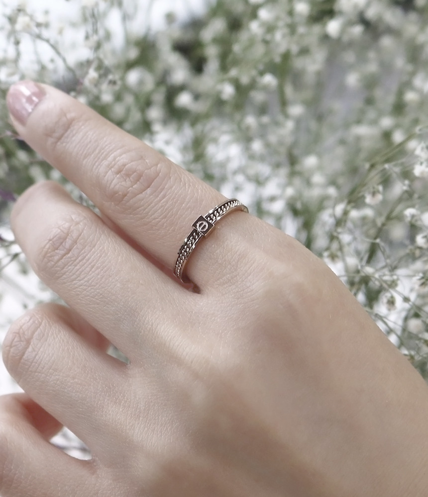 <b><p>It Surge Steel ring titanium couple Fendship</p></b><b><p>イッツ 書かれているカールスチール リング チタン カップル 友情シン モダンな</p></b><br /><br /><p align='center'>